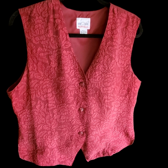 Jackets & Blazers - Vintage Red Embossed Victorian Denim Republic Ladies Vest Sz L
